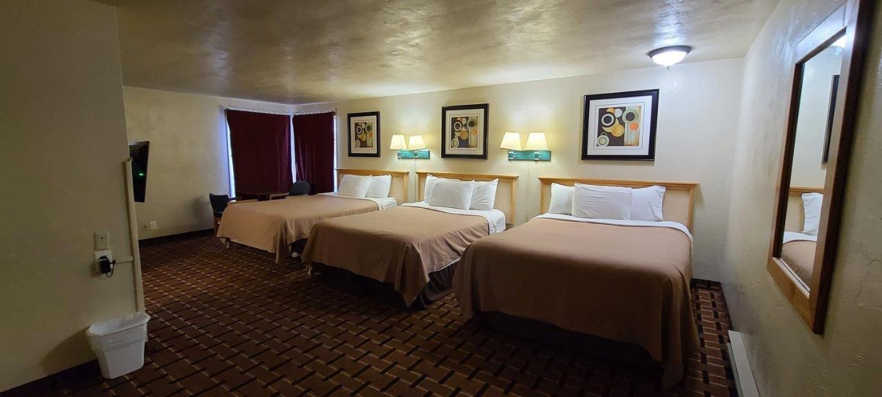 Economy Inn Reedsport Buitenkant foto